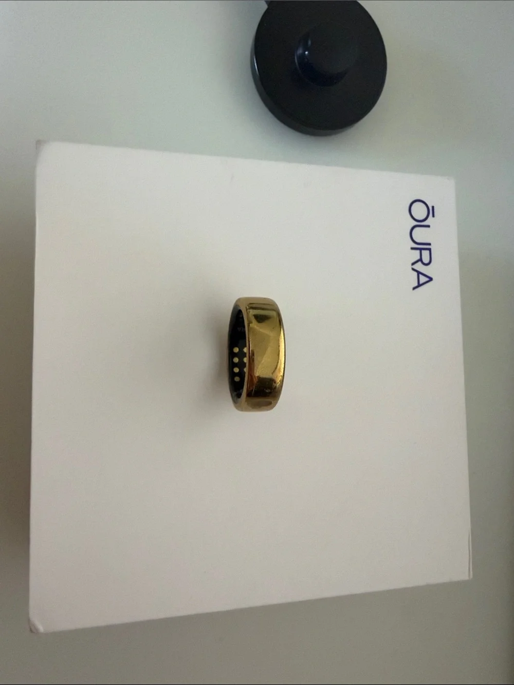 Oura Gen 3 Ring Gold with charger
